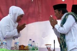 Khofifah dan Rhoma Irama Hadiri Istigasah Akbar di Surabaya