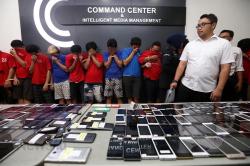 Bawa 'Tuyul', 16 Driver Taksi Online Ditangkap Aparat Polrestabes Surabaya