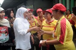 Serap Aspirasi, Khofifah Berdialog dengan Buruh Perempuan
