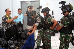 Pasukan Khusus TNI AL Coba Alat Komunikasi Buatan Finlandia