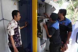 Antisipasi Kejahatan Skimming, ATM di Surabaya Diperiksa Petugas