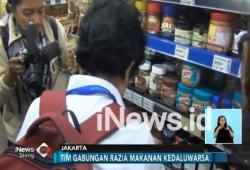 Polisi dan BPOM Razia Makanan Kedaluwarsa di Swalayan