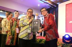 Pemkot Bandung Raih Penghargaan Kota Peduli HAM