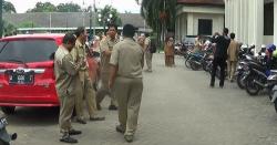 Diguncang Gempa 6,4 SR, Pegawai Pemkot Cilegon Selamatkan Diri