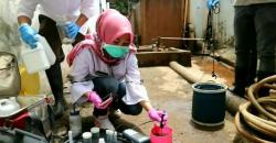 Buang Limbah ke Sungai, Pabrik Tekstil di Bandung Disegel Petugas 