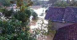 Rel Terendam Banjir, KA Cirebon-Purwokerto Dialihkan ke Jalur Utara
