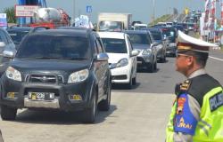 Pantura Macet Parah, Tegal-Batang Harus Ditempuh 5,5 Jam
