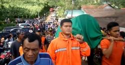 Ribuan Pelayat Iringi Pemakaman 4 Bocah Korban Longsor di Purbalingga