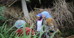 Temui Petani di Magelang, Ida Dicurhati Masalah Repotnya Kartu Tani  