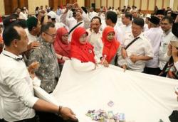 Relawan Lintas Komunitas Saweran â€œGasebuâ€ Menangkan Sudirman-Ida