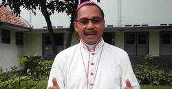 Pimpin Misa Perdana, Uskup Agung Semarang Ajak Umat Jauhi Sikap Dendam