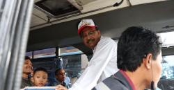 Gus Ipul Dicurhati Pedagang dan Sopir Bus di Terminal Osowilangun