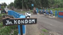 Di Desa Ini, Ragam Alat Kontrasepsi Jadi Nama Jalan