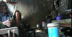 Rumah Terancam Ambrol, Kakek-Nenek di Tuban Tinggal di Kandang Ayam