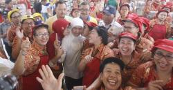 Khofifah Siapkan Regulasi untuk Lindungi Industri Padat Karya di Jatim