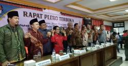 Resmi Jadi Paslon, Khofifah-Emil dan Saiful-Puti Diminta Berhati-hati