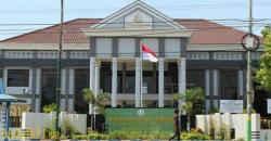 Setahun Buron, Mantan Anggota DPRD Sampang Ditangkap Kejari di Rumah