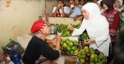 Khofifah Upayakan Perlindungan bagi Pedagang Tradisional