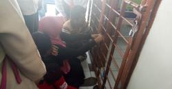 5 Tahun Berpisah, Ibu Temukan Anaknya di Tahanan dalam Kondisi Gila