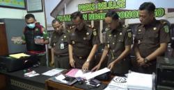 Lakukan Pungli Sertifikasi Tanah, 3 Perangkat Desa Ini Ditangkap 