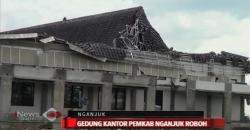 Gedung Pemerintahan di Nganjuk Mendadak Ambruk
