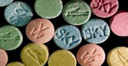 Polisi Ungkap Pabrik Ektasi Rumahan di Lhokseumawe, 4 Pelaku Ditangkap