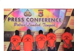 Belasan Begal Pengincar Wisatawan Dibekuk di Lombok Tengah