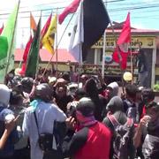 Mahasiswa Saling Dorong di Depan Mapolres Kota Palopo