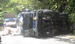 Hati-hati, Kehabisan Solar Saat Menenjak Truk di Mamuju Terguling