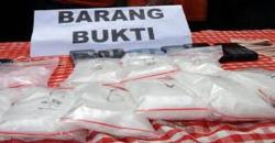 Pelajar SMA di Makassar Ini Sembunyikan 24 Paket Sabu di Celana Dalam 