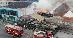 Api Membakar Pusat Kuliner dan Gym di Kota Bukittinggi