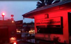 Mapolres Dharmasraya Diduga Dibakar Kelompok Teroris