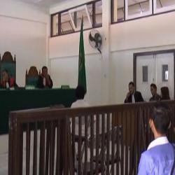 Aniaya Ibu dan Anak, Oknum Satpol PP Palembang Disidang Bersama Istri