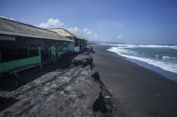 Perusahaan Pengerukan Pasir di Deliserdang Harus Berhenti Beroperasi