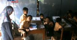 Sekolah Terancam Longsor, Siswa SD Seropan Bantul Belajar di Tenda