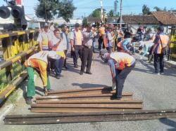 Rawan Kecelakaan, Kemenhub Tutup Perlintasan Sebidang Sentolo