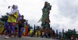 Patung Dewa Tertinggi se-Asia Tenggara di Tuban Kembali Dibuka