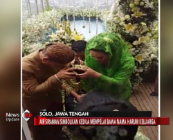 VIDEO: Kahiyang dan Bobby Lakukan Prosesi Siraman dengan Lancar