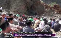 Ratusan Penambang Pasir Gelar Doa di Kawasan Tragedi Longsor