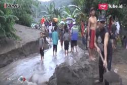 Akibat Hujan Deras, Sejumlah Rumah Terkubur Longsor
