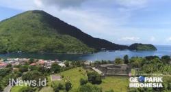 Nikmati Bukit Hijau dan Birunya Laut di Benteng Bersejarah Belgica