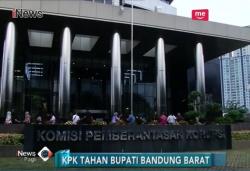 KPK Geledah Rumah Bupati Bandung Barat Abubakar