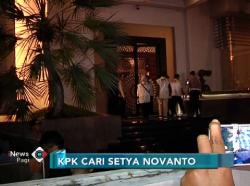Digeledah 5 Jam, KPK Bawa Sejumlah Dokumen di Rumah Setya Novanto