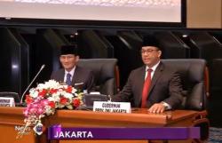 VIDEO: DPRD DKI Sambut Kedatangan Anies-Sandi di Rapat Paripurna
