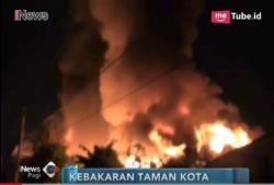 Api Lahap Ratusan Rumah di Kembangan, 2 Petugas Terbakar