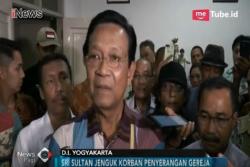 Sultan Hamengkubuwono X Jenguk Korban Penyerangan Gereja