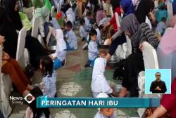 Ratusan Anak TK di Indramayu Basuh Kaki Ibu