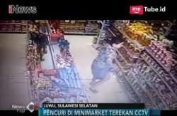 Nyolong di Minimarket, Seorang Ibu Sembunyikan Curian di Pakaian