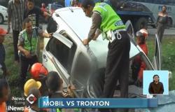 Terjepit Setir, Proses Evakuasi Korban Tabrakan Berlangsung Dramatis