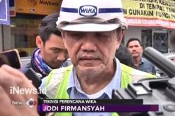 Puslabfor Lakukan Olah TKP Terkait Robohnya Beton LRT